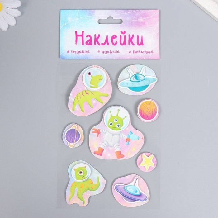 Наклейка картон 2 слоя Наклейка картон 2 слоя "Добрые инопланетяне" 17х12 см