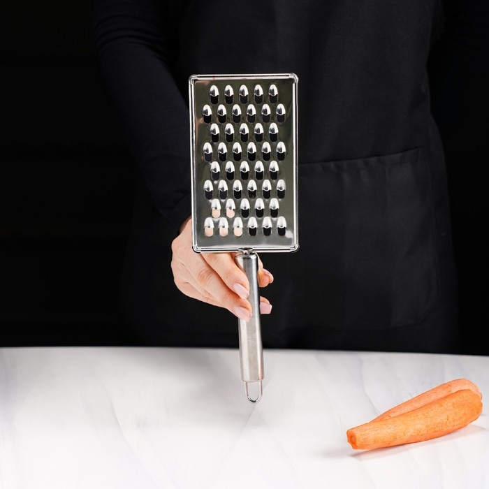 Тёрка для сыра крупная Доляна «Металлик», 14×8 см, с ручкой, цвет серебристый Тёрка для сыра крупная Доляна «Металлик», 14×8 см, с ручкой, цвет серебристый