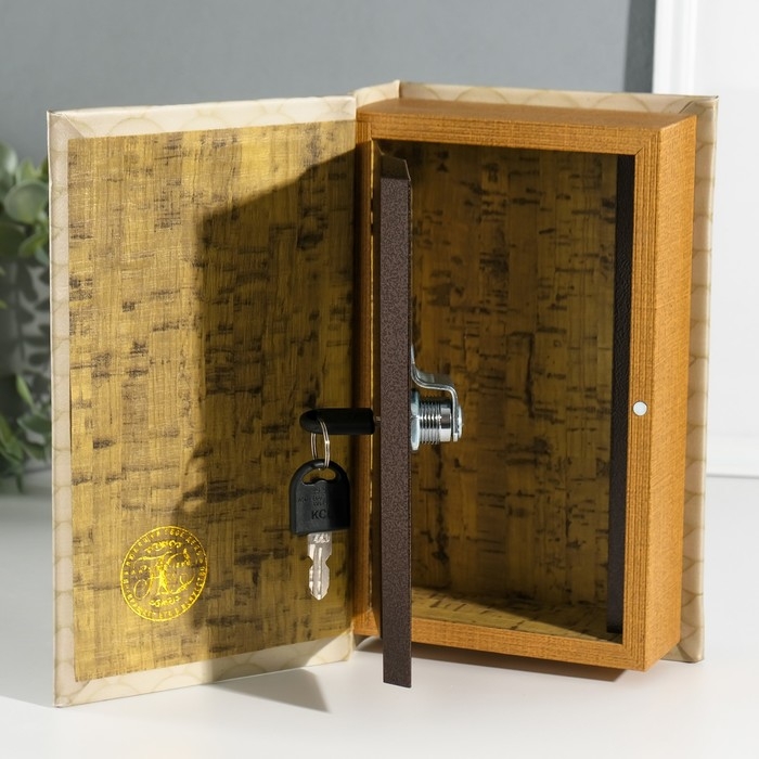 Сейф-книга дерево кожзам  Сейф-книга дерево кожзам "Рыбалка" 3D тиснение 21х13х5 см