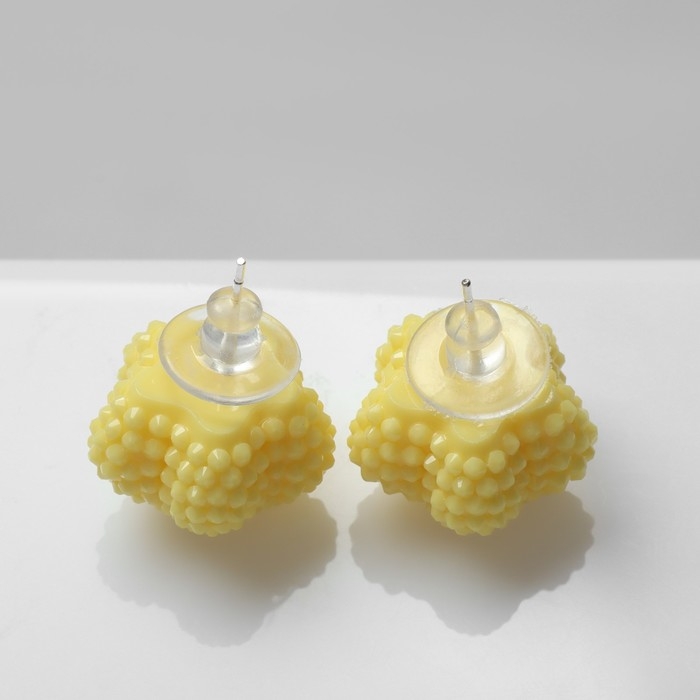 Серьги пластик «Карамель» звезда, цвет жёлтый Серьги пластик «Карамель» звезда, цвет жёлтый