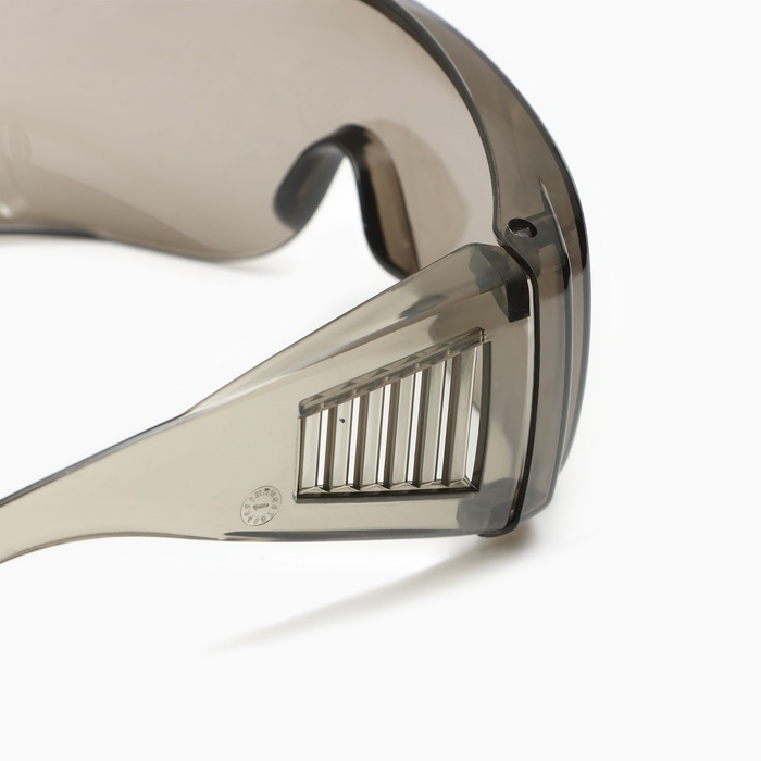 Очки защитные  Очки защитные "Исток" открытого  типа дым.