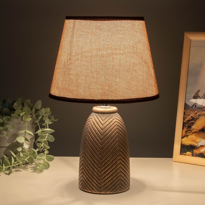 Настольная лампа  Настольная лампа "Диана" Е14 40Вт черный с золотой патиной 22х22х35 см RISALUX