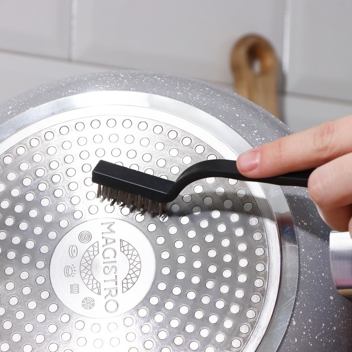 Набор щёток Доляна, 3 шт: латунная, стальная, нейлоновая Набор щёток Доляна, 3 шт: латунная, стальная, нейлоновая