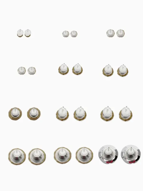 Серьги пусеты One year, 12 пар, классика, белые в серебре