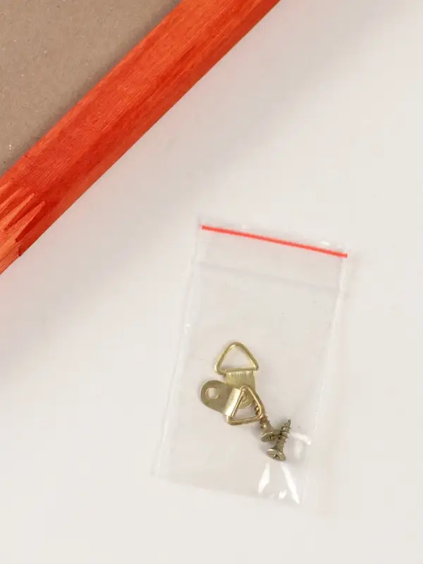 Фоторамка дерево 50х70 см, махагон №2 (пластиковый экран) Фоторамка дерево 50х70 см, махагон №2 (пластиковый экран)