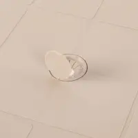 Стол квадратный, 80&times;80&times;74 см, пластиковый, бежевый