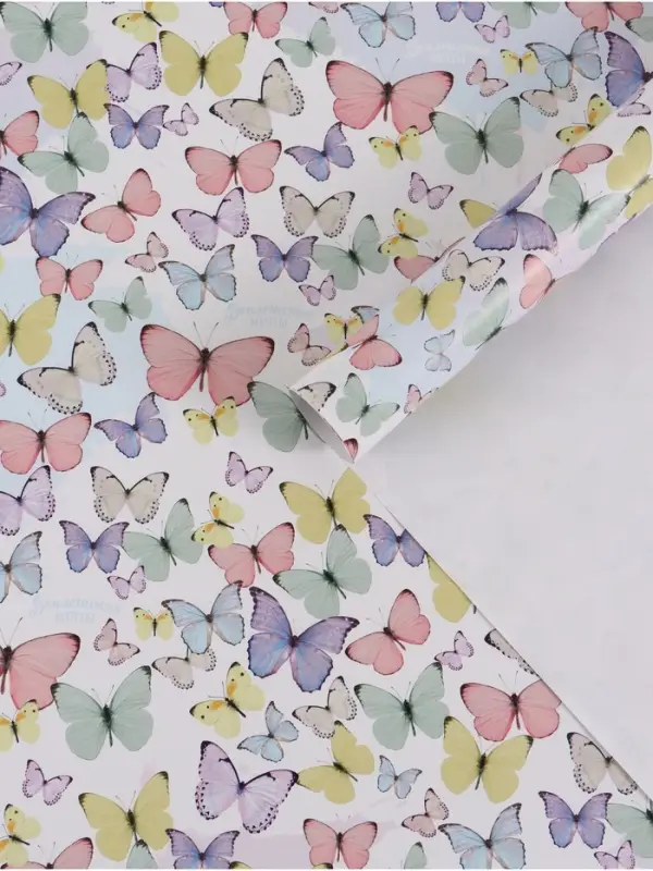 Бумага упаковочная глянцевая &laquo;Светлые бабочки&raquo;, 70&times;100 см