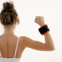 Утяжелители на запястье ONLYTOP, 2 шт. &times; 200 г, цвет красный