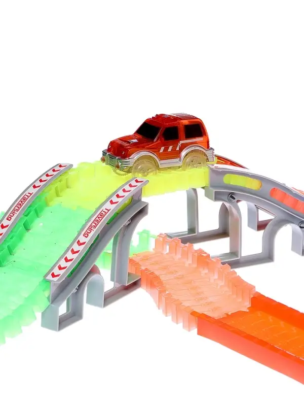 Автотрек &laquo;Магический Трек&raquo;, гибкий, светится в темноте, 132/145 детали, мёртвая петля, МИКС