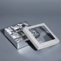 Коробка для 9 конфет серебро глиттер, 12.5&times;12.5&times;4 см Кондитерская упаковка