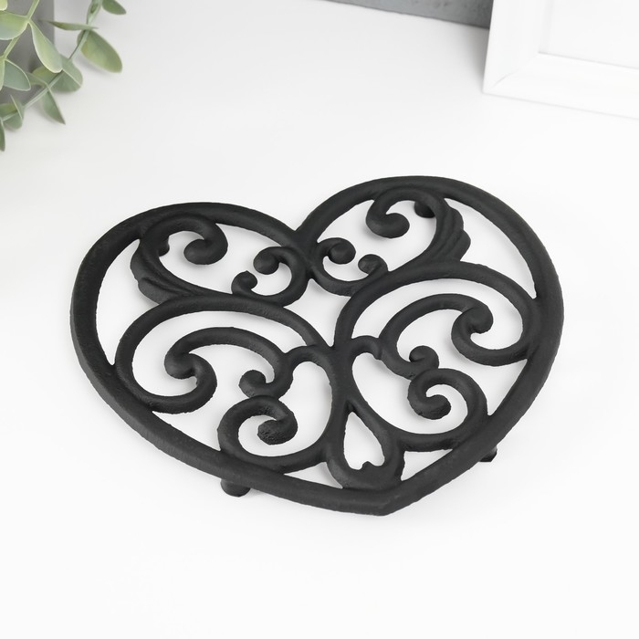 Сувенир чугун подставка Сувенир чугун подставка"Ажурное сердце" 16х17х1,5 см