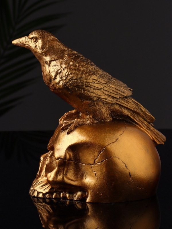 Фигура Фигура "Ворон на черепе" 17х15х15 см, бронза