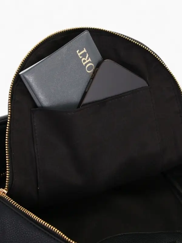 Рюкзак женский на молнии, с карманом, размер 27&times;13.5&times;33 см, чёрный