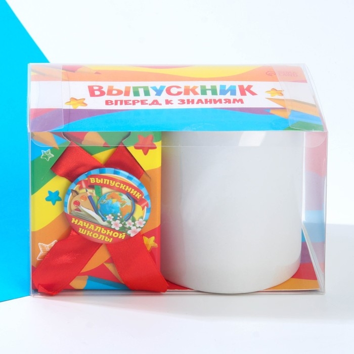 Кружка и орден на Выпускной «Выпускник начальных классов», подарочный набор Кружка и орден на Выпускной «Выпускник начальных классов», подарочный набор