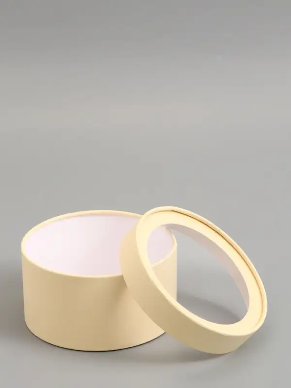 Подарочная коробка, сливочный, завальцованная с окном, 18 х 10 см