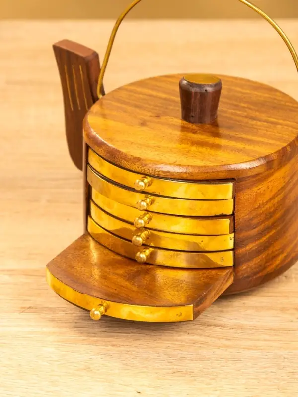 Подставка под горячее  Подставка под горячее "Чайник" с золотыми вставками (набор 6 шт), 10х12х8 см,  дерево шишам