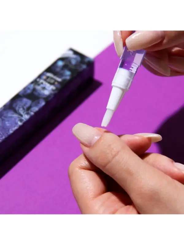 Масло для кутикулы в карандаше &laquo;Черника&raquo;