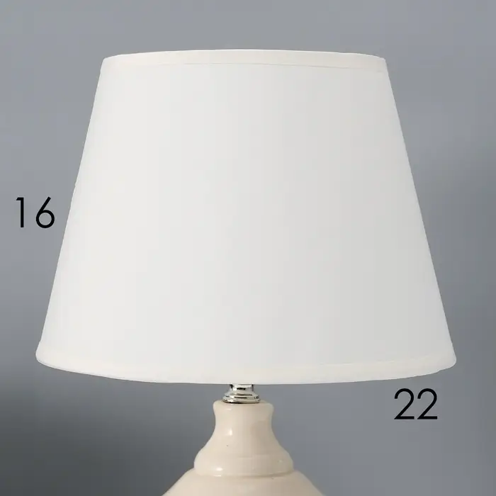 Лампа настольная RISALUX &laquo;Аллоро&raquo;, Е14, 40 Вт, 22&times;22&times;35 см