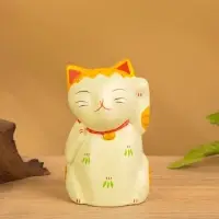 Сувенир «Кошка Неко», 6×6×11 см, дерево, оранжевый