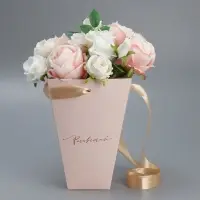 Переноска для цветов на лентах &laquo;Расцветай&raquo;, 17&times;25&times;9 см