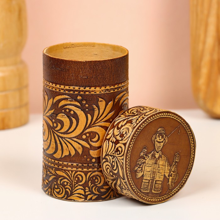 Набор стопок «Рыбак», 4 шт, в футляре, 4,5×4,5×9 см, береста Набор стопок «Рыбак», 4 шт, в футляре, 4,5×4,5×9 см, береста