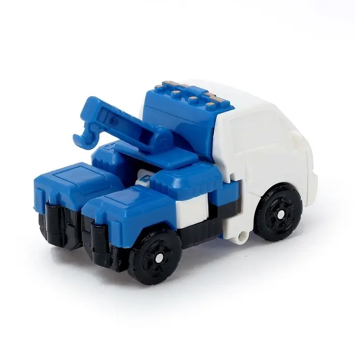 Робот - машинка &laquo;Эвакуатор&raquo;, быстрая трансформация