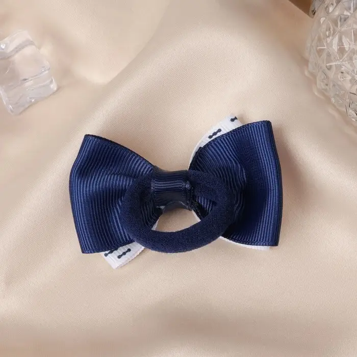 Резинка для волос «Школьница», бант штрихи, 6 см, бело-синяя