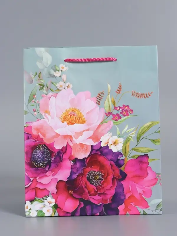 Пакет подарочный "Цветочный комплимент" ламинированный 18 х 22,3 х 10 см