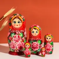 Матрешка дерево &laquo;Глаша&raquo;, красное платье, розовые цветы, 18 см, 5 кукольная, ручная роспись