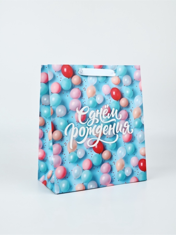 Пакет ламинированный вертикальный «С Днём рождения», шары, ML 23 × 27 × 11,5 см