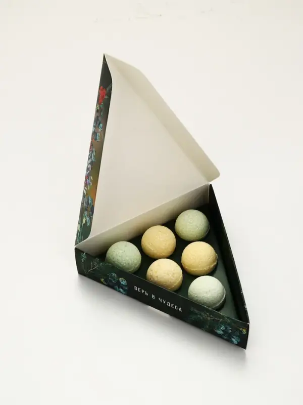 Бомбочки для ванны &laquo;Яркого праздника&raquo;, 6&times;20 г, аромат яблочный пунш, Чистое счастье