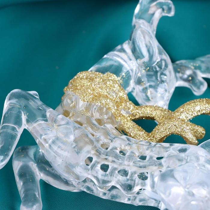 Украшение ёлочное Украшение ёлочное "Олень в прыжке с шарфом блеск" 13х12 см, прозрачно-золотой