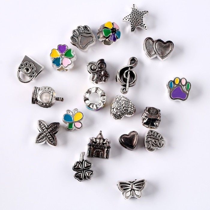 Набор для создания детской бижутерии в шкатулке «Яркая радость» Набор для создания детской бижутерии в шкатулке «Яркая радость»