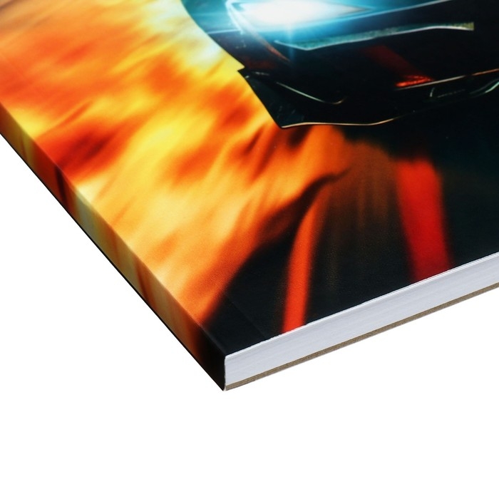 Альбом для рисования А4, 60 листов на склейке Альбом для рисования А4, 60 листов на склейке "Погоня", обложка мелованный картон, твёрдая подложка, блок офсет 100г/м2