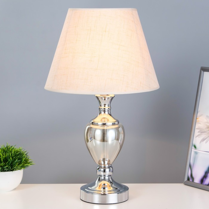 Лампа настольная 16713/1 E27 40Вт хром 28х28х50 см RISALUX Лампа настольная 16713/1 E27 40Вт хром 28х28х50 см RISALUX