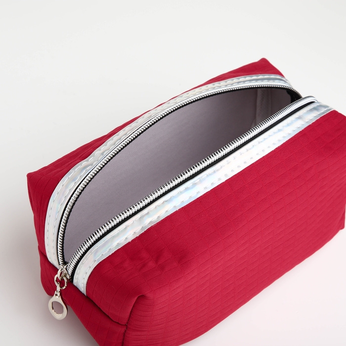 Косметичка на молнии, цвет красный Косметичка на молнии, цвет красный