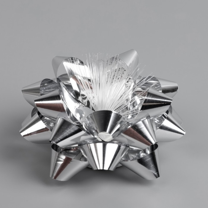 Светодиодная игрушка «Бант-звезда» 9 × 6 × 9 см, батарейки LR44х3 (в комплекте), свечение мульти, серебристая Светодиодная игрушка «Бант-звезда» 9 × 6 × 9 см, батарейки LR44х3 (в комплекте), свечение мульти, серебристая