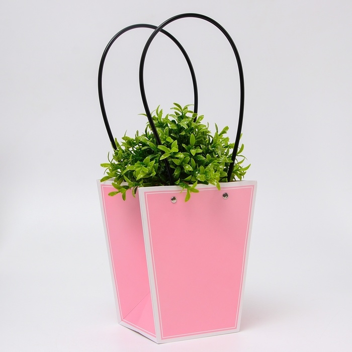 Сумка для цветов розовая влагостойкая, 17x17-11.5x11.5-20 см 3 Сумка для цветов розовая влагостойкая, 17x17-11.5x11.5-20 см 3