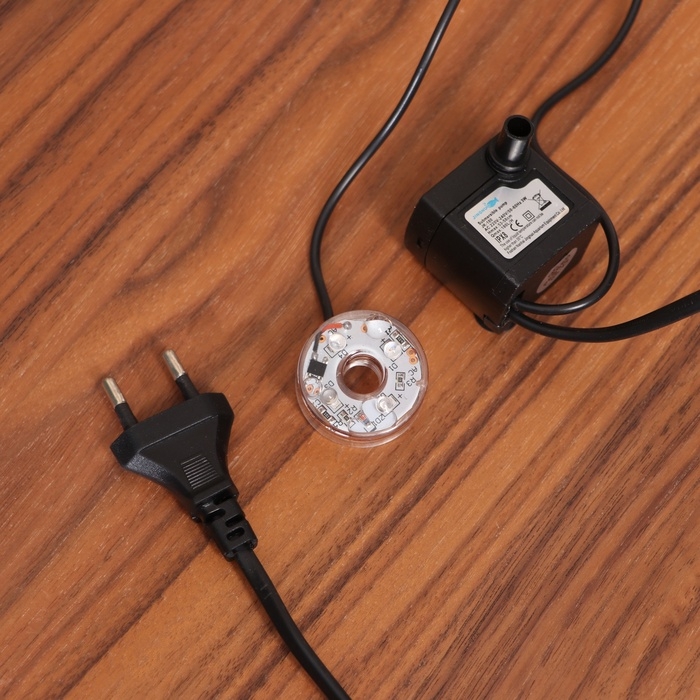 Фонтан Фонтан "Домики с лестницей под деревом " 27х19 см (с подсветкой)