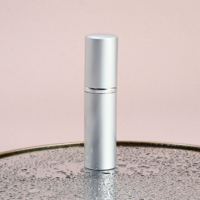 Флакон для парфюма, с распылителем, 10 мл, цвет серебристый Флакон для парфюма, с распылителем, 10 мл, цвет серебристый