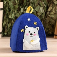 Шапка для бани с аппликацией "Застенчивый Мишка" Шапка для бани с аппликацией "Застенчивый Мишка"