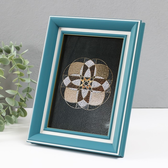 Фоторамка пластик 13х18 см Фоторамка пластик 13х18 см "Амалия" с белой полосой 17,5х22,5 см