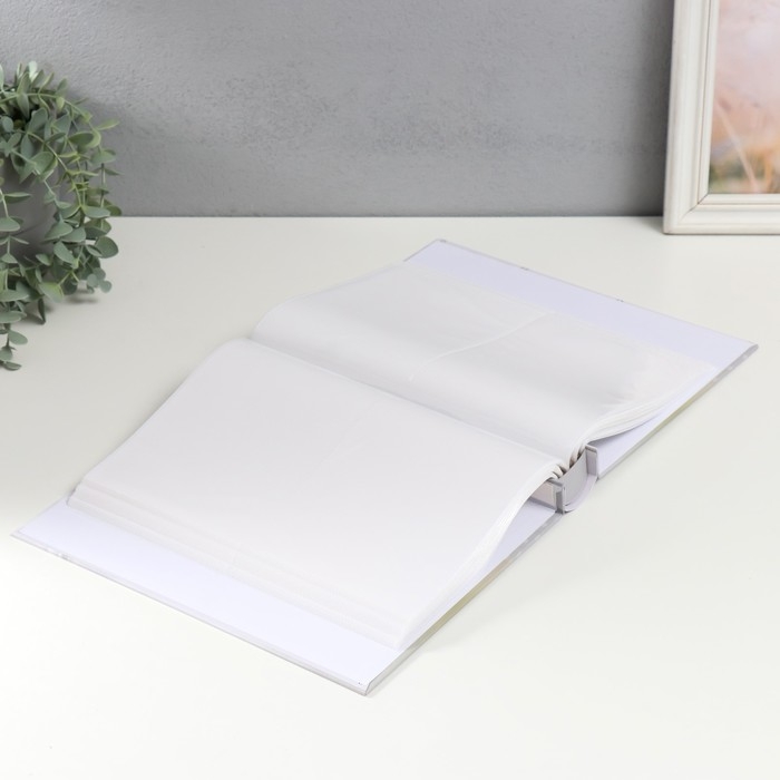 Фотоальбом на 200 фото 13х18 см Фотоальбом на 200 фото 13х18 см "Белые розы" золото, в коробке МИКС 5,8х23,7х29,8 см