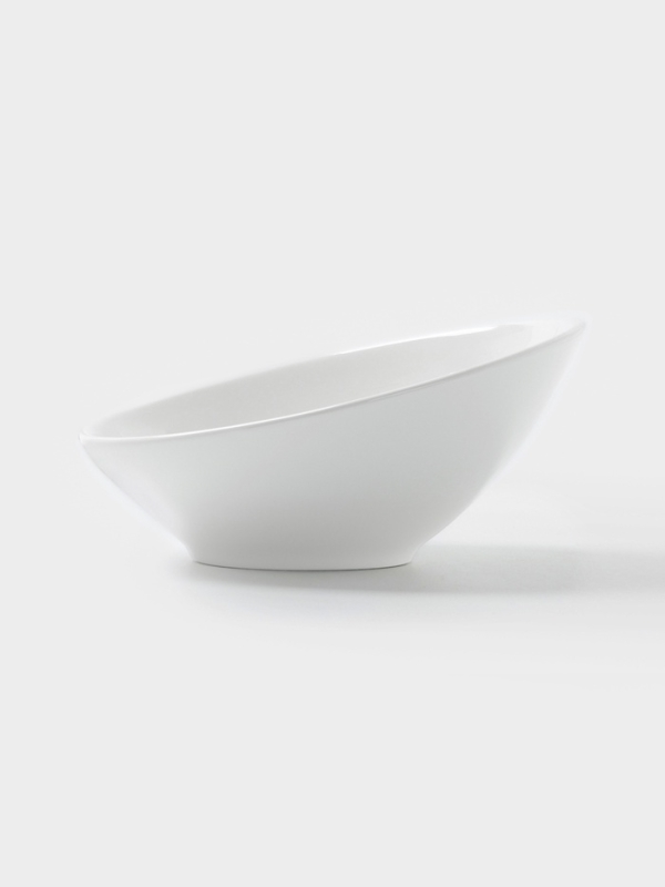 Салатник Hanna Knövell, 21.7×21.1×10 см, фарфор, белый Салатник Hanna Knövell, 21.7×21.1×10 см, фарфор, белый