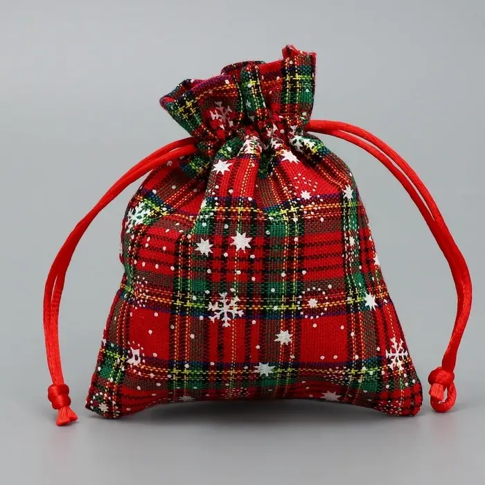 Мешочек подарочный холща «Новогодние истории», снежинки, 10 х 12 см +/- 1.5 см Мешочек подарочный холща «Новогодние истории», снежинки, 10 х 12 см +/- 1.5 см
