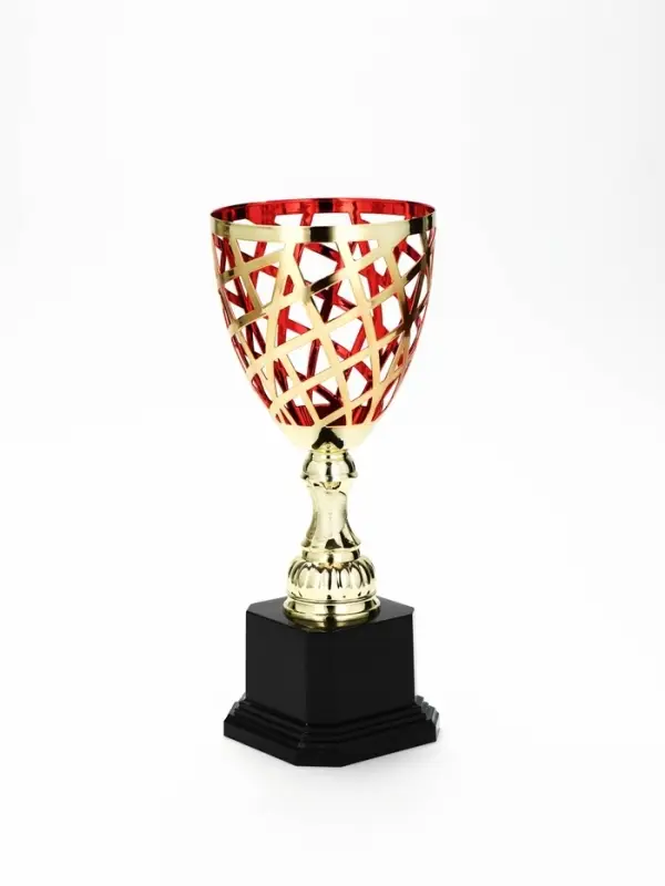Кубок спортивный 194 С, наградная фигура, золото, подставка пластик, 29&times;12&times;12 см