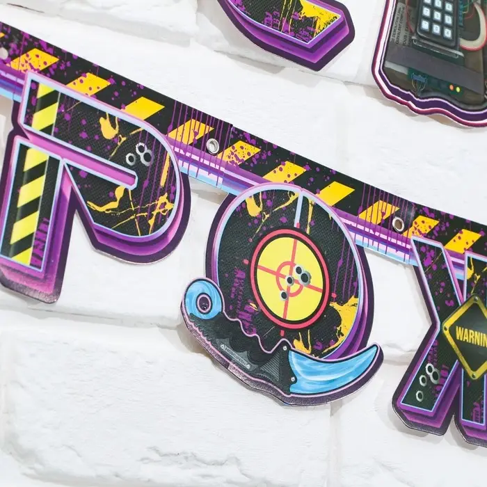 Гирлянда на люверсах «С Днем Рождения», длина 250 см Гирлянда на люверсах «С Днем Рождения», длина 250 см