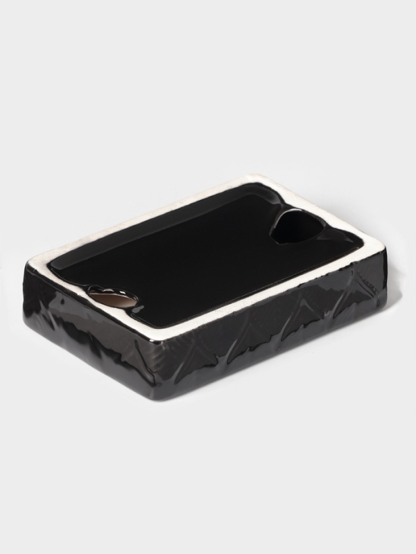 Набор для ванной «Лепесток», 3 предмета, дозатор для мыла, стакан, мыльница, чёрный Набор для ванной «Лепесток», 3 предмета, дозатор для мыла, стакан, мыльница, чёрный