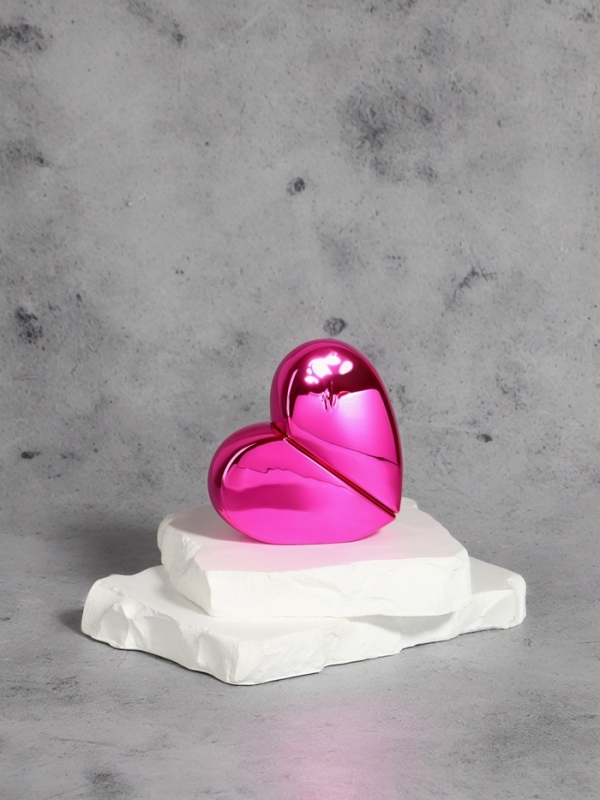 Флакон для парфюма «Сердце», стеклянный, с распылителем, 25 мл, цвет розовый Флакон для парфюма «Сердце», стеклянный, с распылителем, 25 мл, цвет розовый