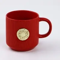 Кружка новогодняя керамическая &laquo;Новогодний венок&raquo;, 350 мл